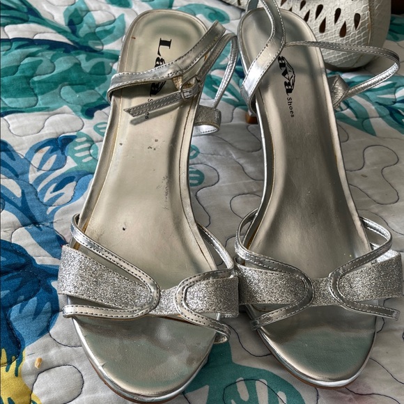 LARA Women's Silver Strappy Sandals - Picture 1 of 4